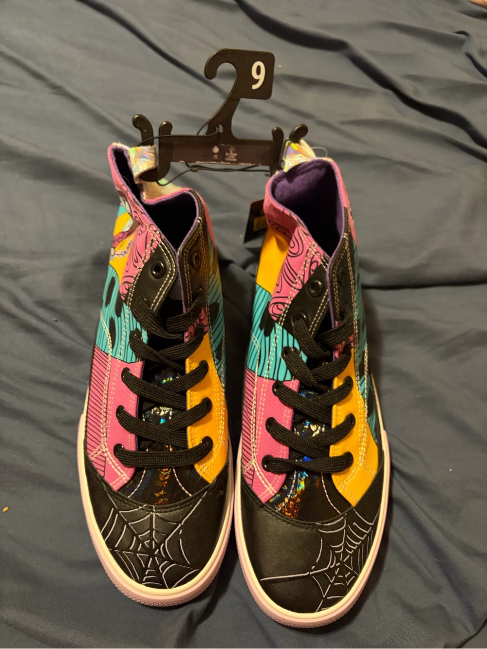Disney Girls High-Top Sneakers in Pink, Yellow, Teal & Black